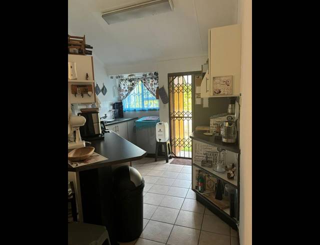 3 BEDROOM SIMPLEX FOR SALE IN BIRDSWOOD